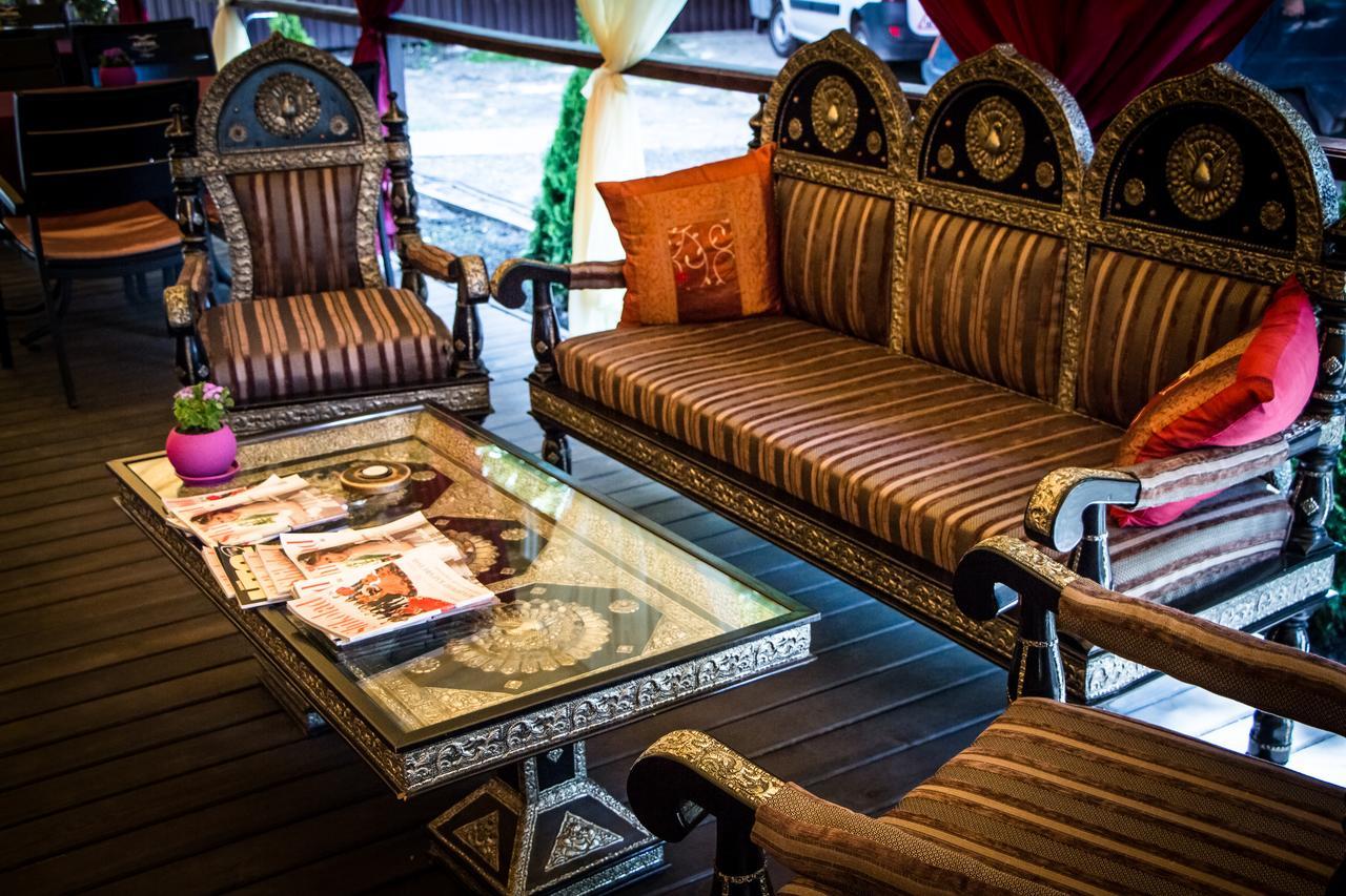 India Palace Hotel Kharkiv Bagian luar foto